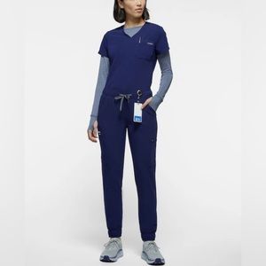 Jaanuu Scrub Set in Navy Blue XS-Small